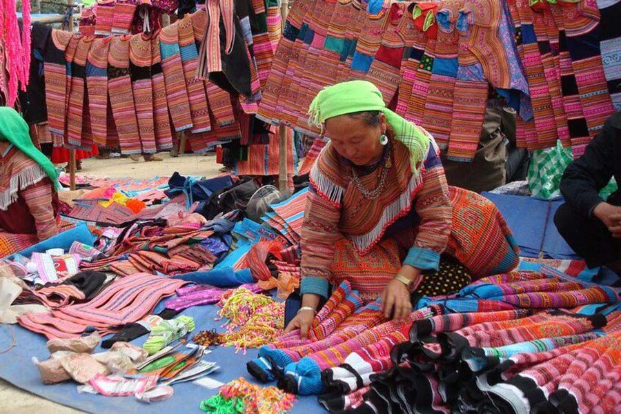 Bac Ha market_2