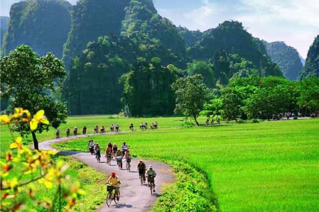Vietnam adventure travel_5