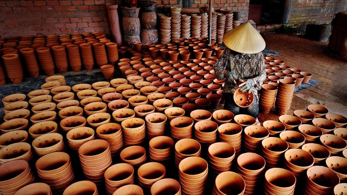 Vietnamese pottery_thumb