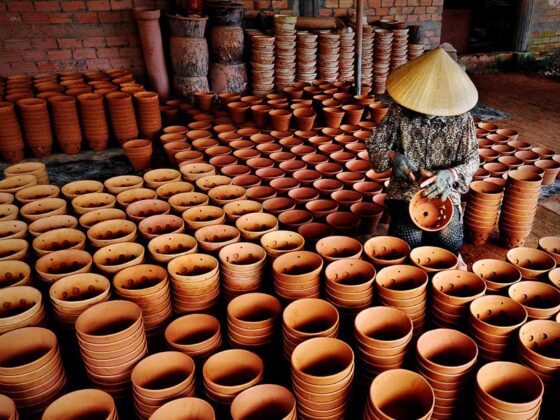Vietnamese pottery_thumb
