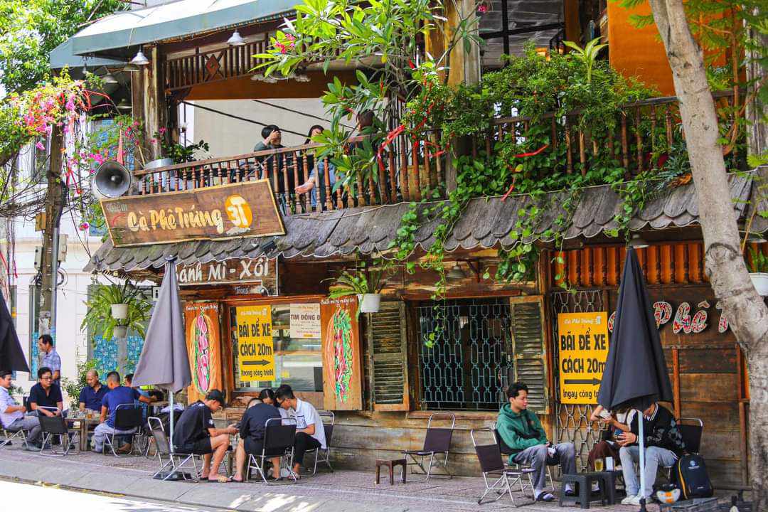best coffee streets in Ho Chi Minh City_2