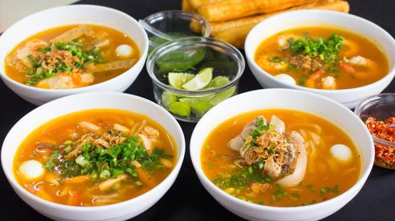 banh-canh-mo-teo.jpg