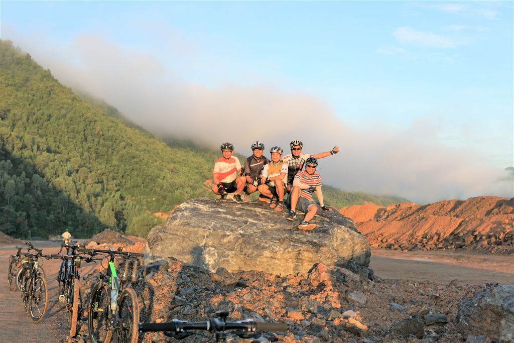 cycling-in-vietnam-2.jpg