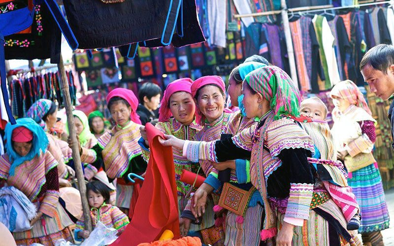 lao-cai-market-thumb