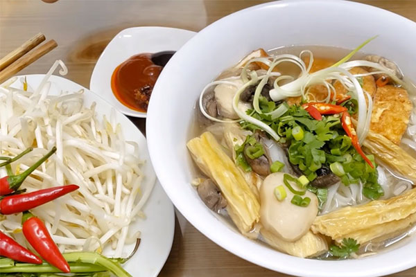 vegan-food-in-vietnam-1.jpg