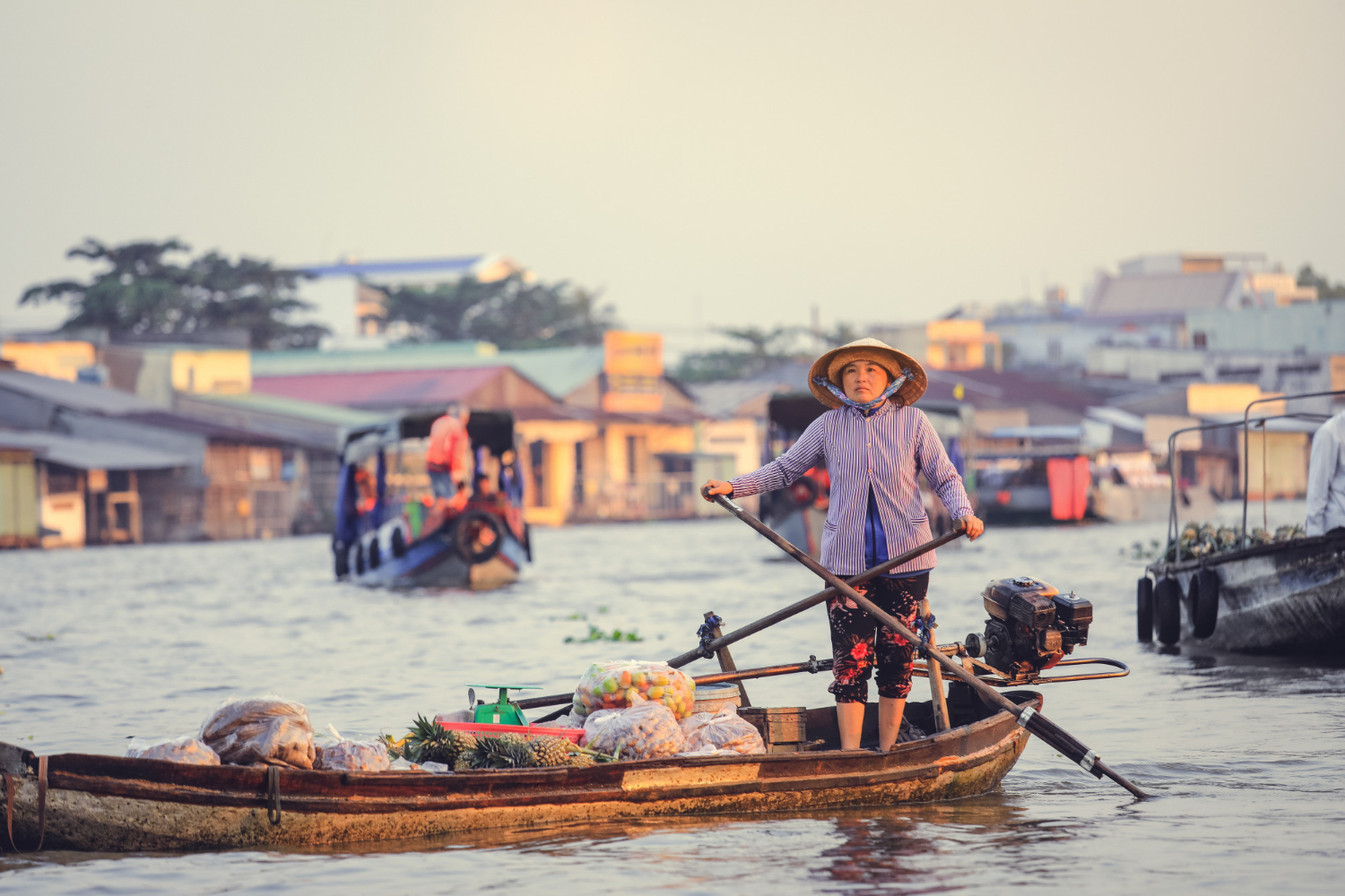 vietnam-floating-market-1.jpg