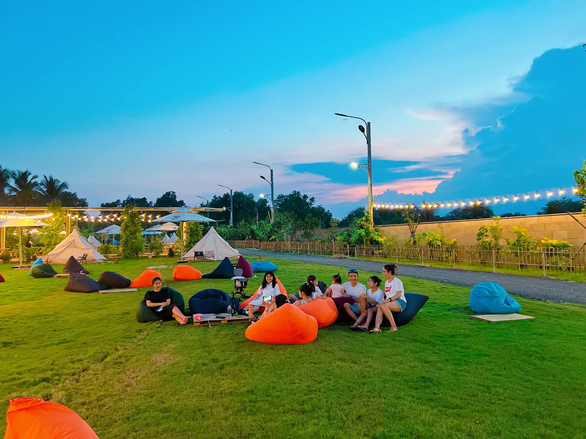 Vietnam nature camping_2
