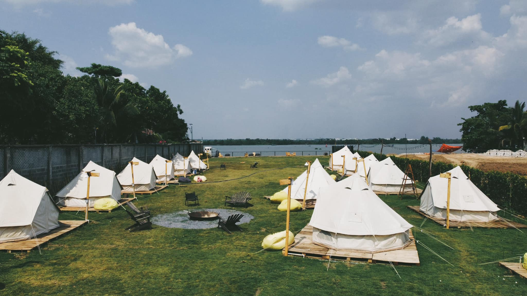 Vietnam-nature-camping