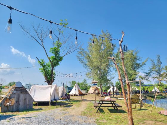 Vietnam nature camping_thumb