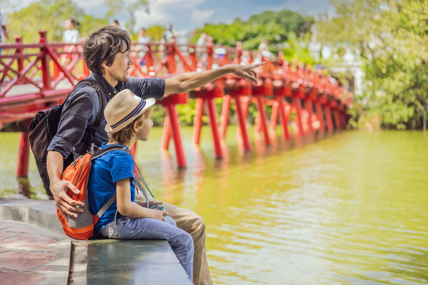what-to-wear-in-vietnam-2.jpg