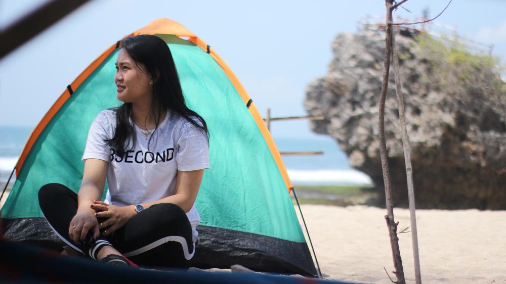how to camp alone safely_4-min