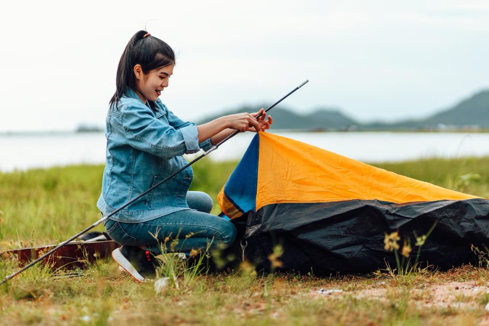 how to camp alone safely_thumb-min