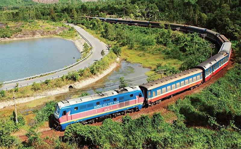 train journey through Vietnam_3