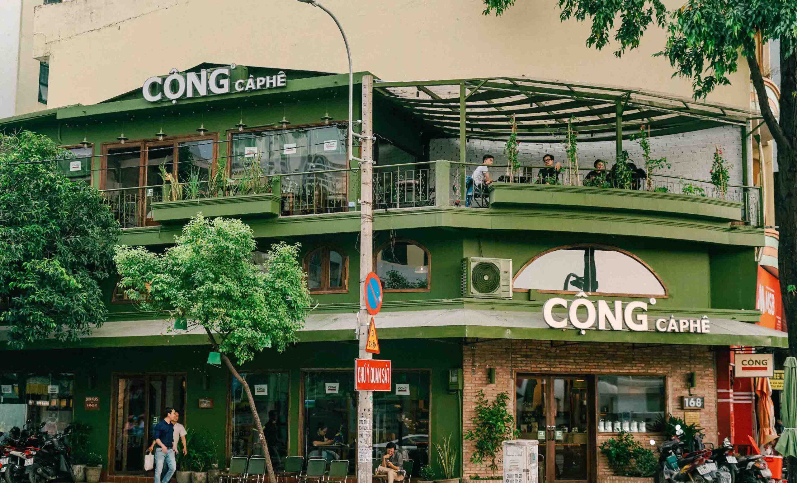 best coffee streets in Ho Chi Minh City_6