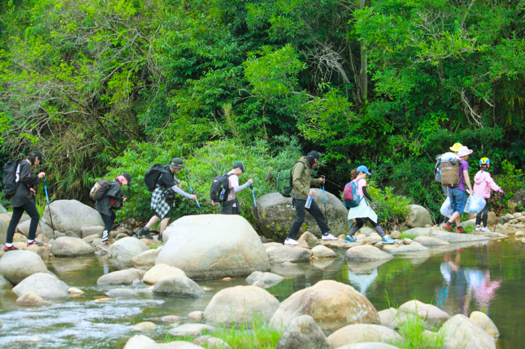 Vietnam trekking safety_2
