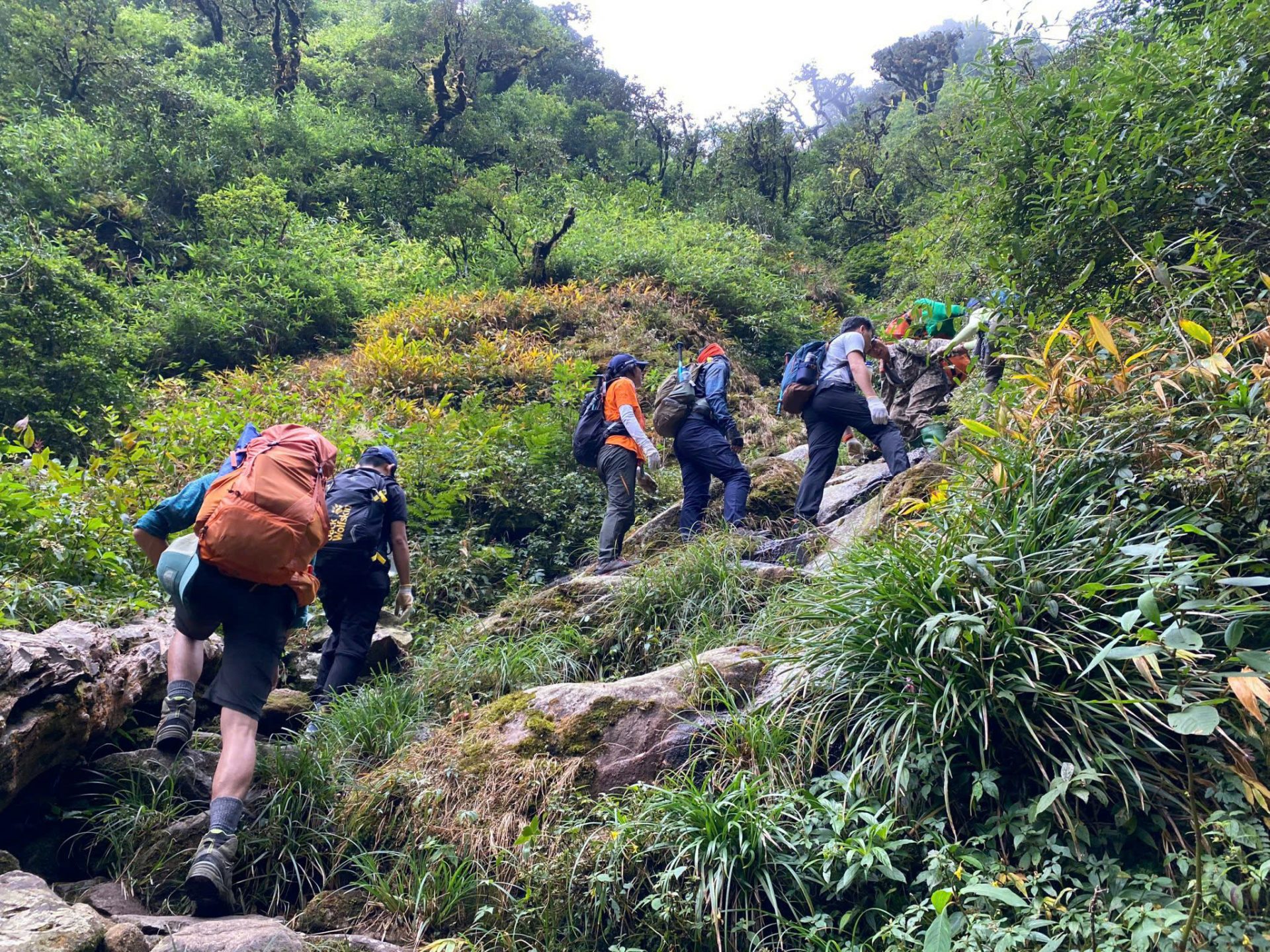 Vietnam trekking safety_6