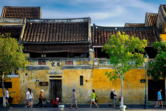 authentic travel Vietnam_2