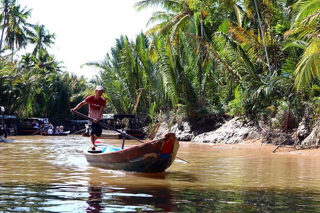authentic travel Vietnam_3