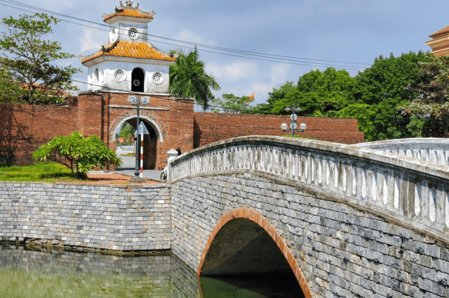reunification express hidden gems_5