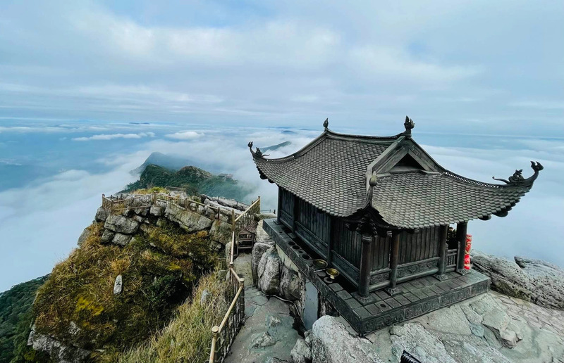 spiritual hiking in Vietnam_4