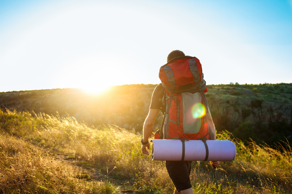 benefits of hiking alone_5