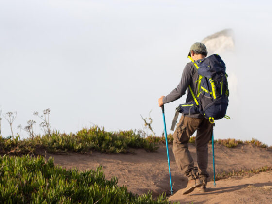 benefits of hiking alone_thumb