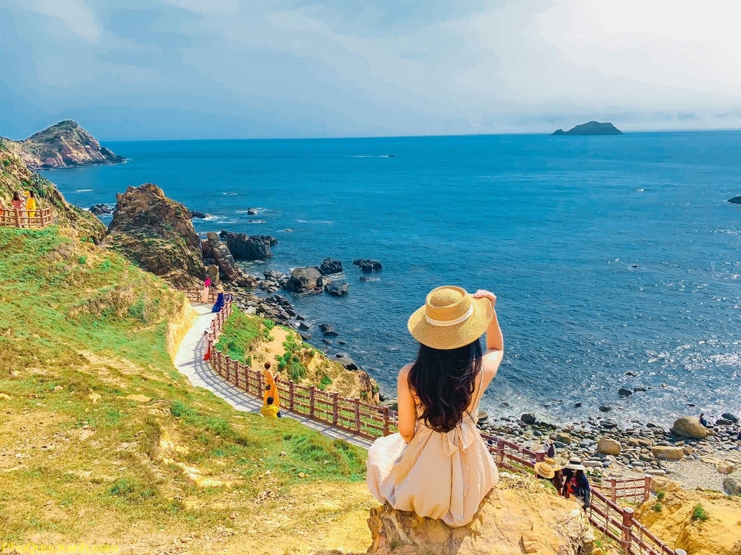 empowering trips for women_3
