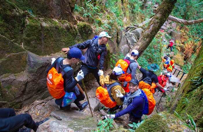 Fansipan trekking guide_5