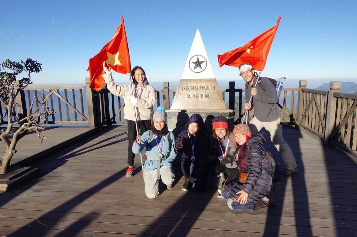 Fansipan trekking guide_thumb