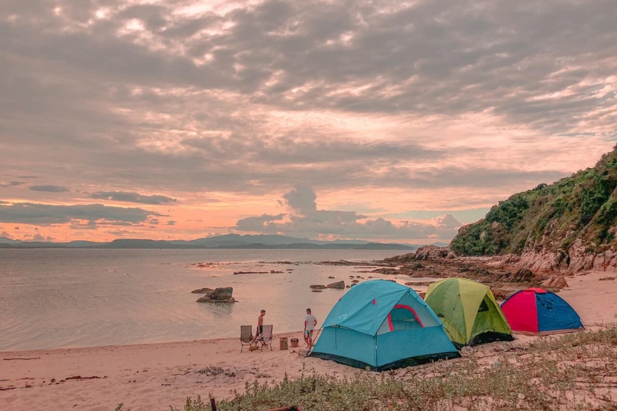 beach camping in Vietnam