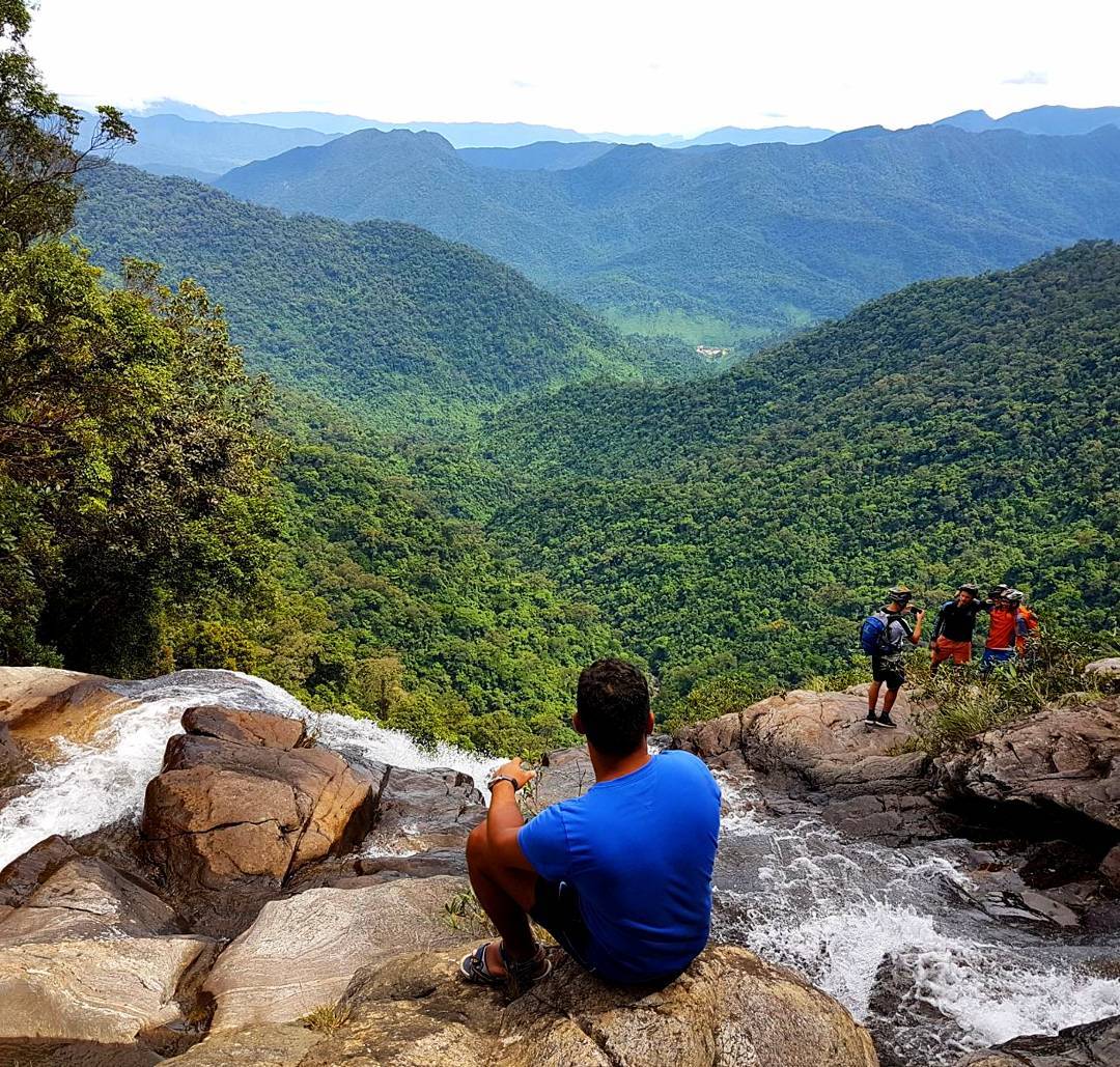 Bạch Mã National Park hiking_3