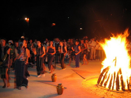 Tây Nguyên campfire experience_1