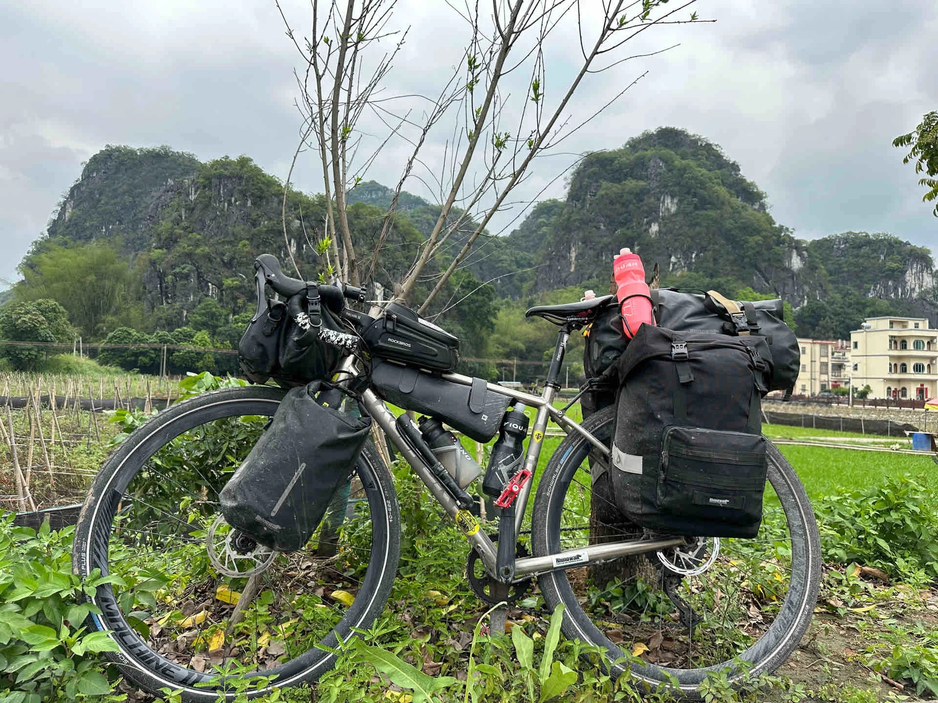 Vietnam biking camping_2