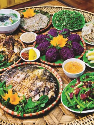 local eats Vietnam hikers_thumb