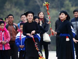 Ethnic minorities in Vietnam_thumb