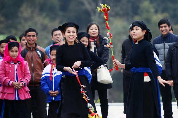 Ethnic minorities in Vietnam_thumb