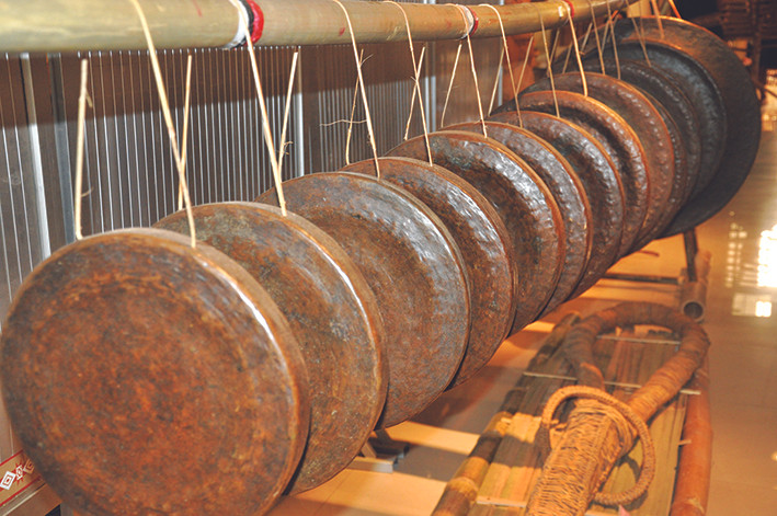 Gong culture Vietnam_thumb