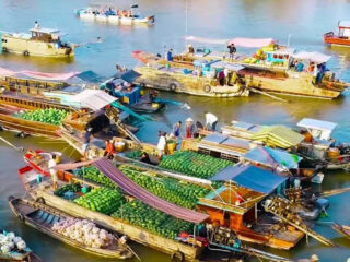 Cai Rang floating market_thumb