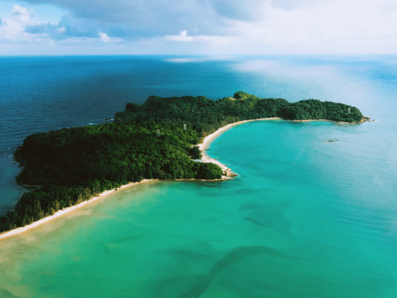 Safe swimming spots Vietnam_thumb