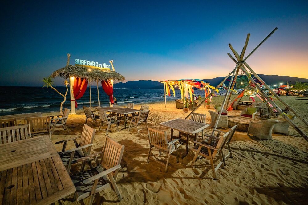 Vietnam hammock cafes_5