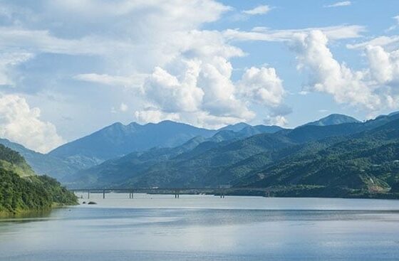 Vietnam river tours_thumb