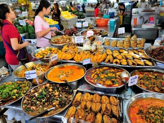 authentic Vietnamese food_thumb