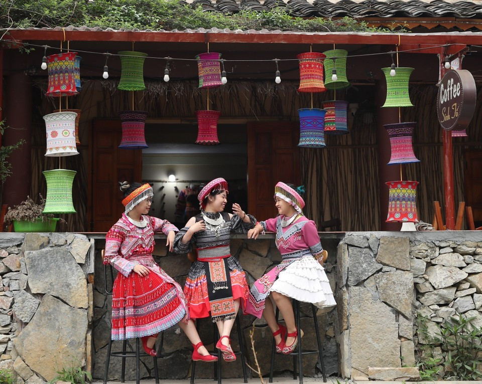 Vietnam adventure gateway_thumb