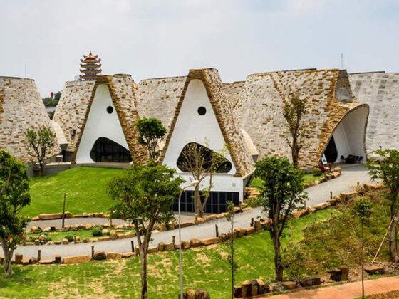 best cities in Vietnam for first time travelers_thumb