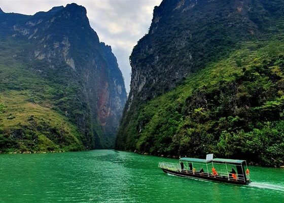 gen Z travel trends in Vietnam_thumb