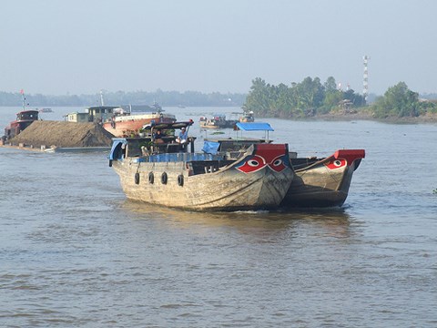 Mekong Delta boat building_2